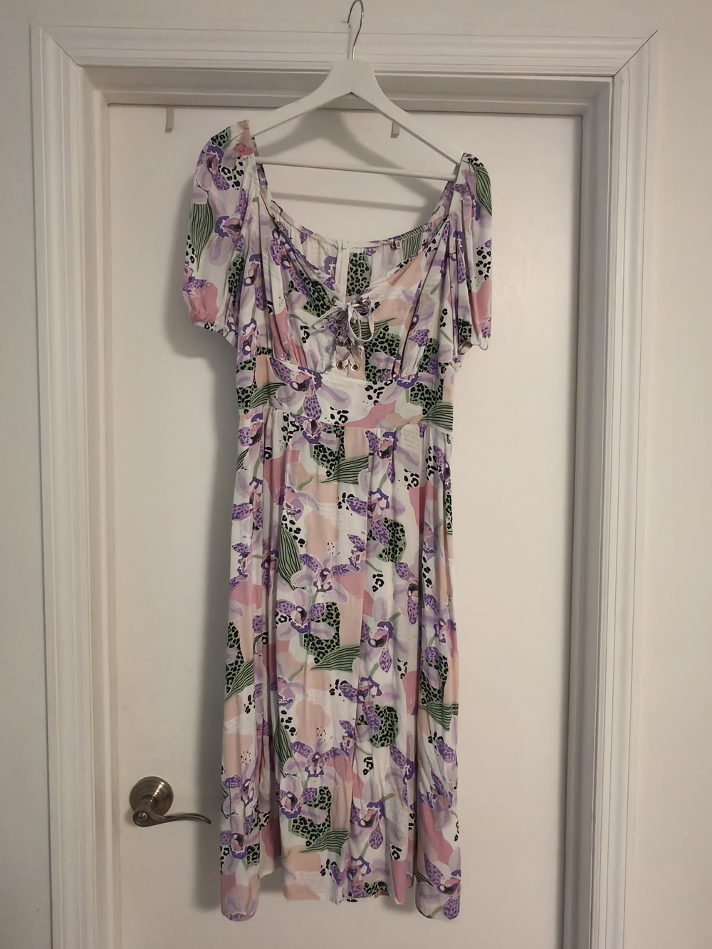Floral Lace-Up Midi Dress in Pastel Lavender & Blush